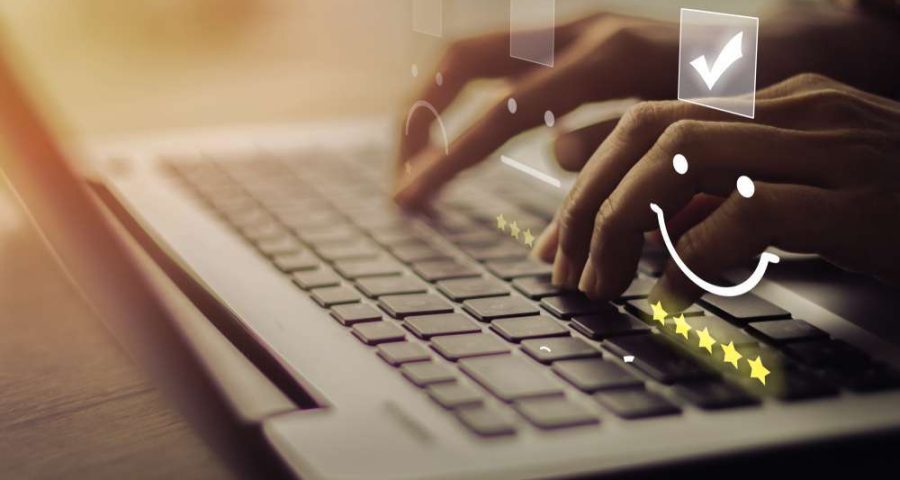 Businesswoman,Pressing,Smiley,On,Keyboard,Laptop,.customer,Service,Evaluation,Concept.